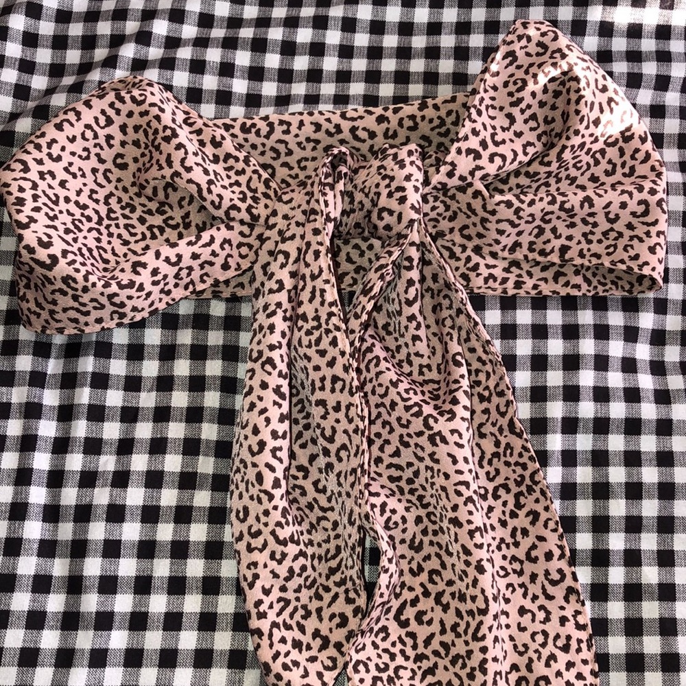 Bow-tie tube top